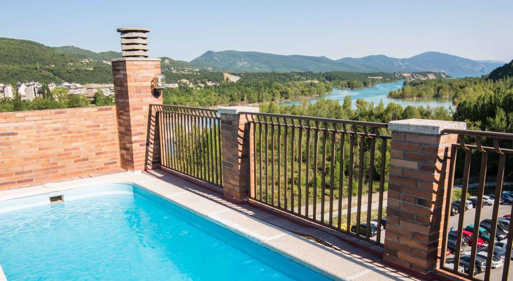 Apartahotel Dos Rios Aínsa Kültér fotó